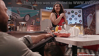 Boomer gets a public handjob from GenZ babe