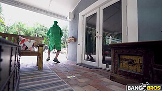 BANGBROS - It's All About The Booty And Rose Monroe Knows How To Bounce It On A Hard Cock