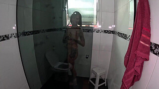 Queen Kimi has fun between recording breaks