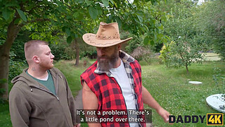 DADDY4K. Surprise sex with StepDaddy’s huge cock while the boyfriend is fixing the floor