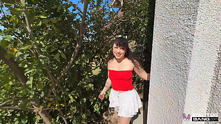 Cute Amateur Pixie Smalls Gets Her Bushy Pussy Slammed