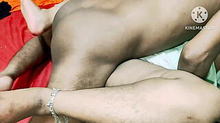 Indian Desi Bhabhi fucking boys