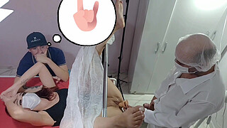 Husband, wife for exam and doctor is excited