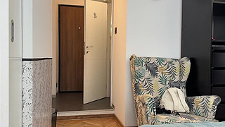 I dropped the towel in front of the delivery man. Real delivery