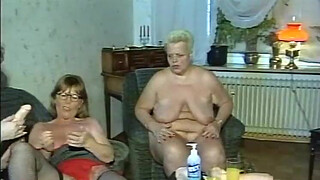 JuliaReaves-DirtyMovie - Gruppen Ficken - Full movie cumshot babe group slut orgasm