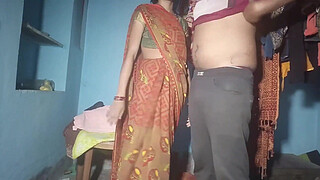 Deshi village bhabhi pissing hot virel mms video