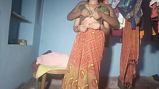 Deshi village bhabhi pissing hot virel mms video