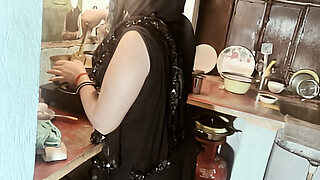 Ass fucking of Muslim Bhabhi who is cooking as a mare, real hindi audio
