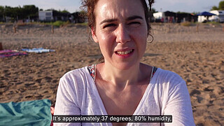 The traveler hired the WRONG! tour guide