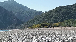 Risky public blowjob on the beach with cum swallow