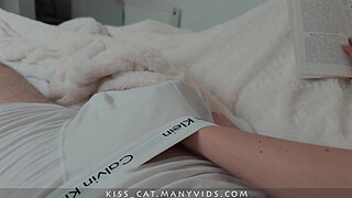 Step son help to cum Step mom in share bed after her handjob / Kisscat