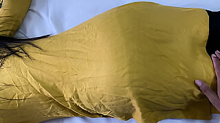 Indian beautiful stepmom fucked by real stepson hardcore pussy fucking with hindi audio porn