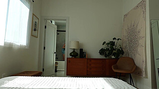 my roommate’s girlfriend wants a creampie