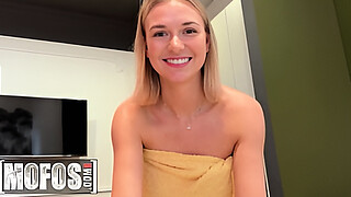 MOFOS - Melissa Gets Ready For Bed But First She Needs Her Asshole To Get Fucked By Her BF To Get A Better Sleep