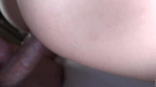 Uncensored, Japanese beauty. Slender 18 year old amateur, cute Serika-chan. Beautiful pussy creampie sex, blowjob