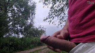 Man flashes in public and jerks off dick near unknown girl. OMG!