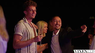 VIXEN Gorgeous Polly's Chance Encounter Leads To Passion