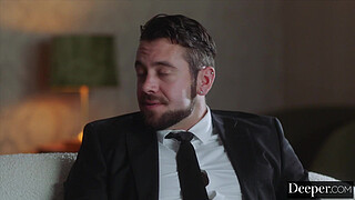 Deeper. Kinky Gorgeous Blonde Baddie Emma Goes Airtight