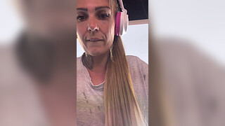 I was at the gym doing my workout, it made me very hot, I took off my t-shirt and was wearing a bra, I was so horny. (pussy all wet)