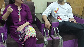 Came to meet Anjan from dating app at home, while doing foreplay, pussy got wet, discharged in Sa's mouth