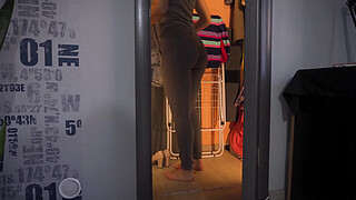 Hot Secretary In Tight Jeans Teases Ass With Visible Panty Line