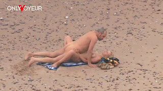 Beach Voyeur. Older guy fucking hot MILF on the ocean shore