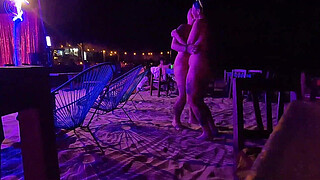 Nudist moments #4 – Living our nudist lifestyle