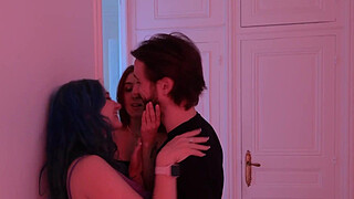 New Resolution 2025 - Weekends are for threesomes. French Amateur