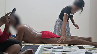 Happy ending caught in Hidden cam with two girls in massage spa