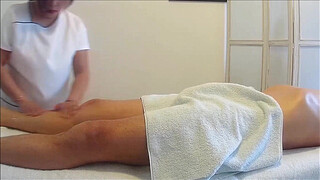 Full service in a real asian massage parlor