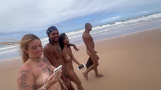 I went with my pussy friend to a nudist beach for the pirocudos