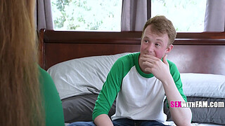 I Am Lucky Step Dad Neglects My PAWG Step Mom - Jessie Rogers, Jimmy Michaels