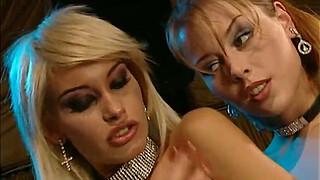 they share all his cum in this amazing threesome !