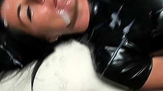 The Cum battle, 7 hard cocks for the latex slut