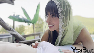 Fucking a muslim wife hijab in a swimming pool - Aaliyah Yasin