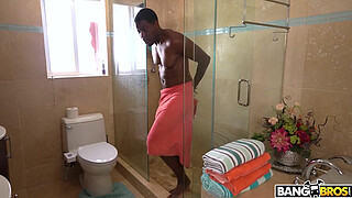 BANGBROS - Renee Rose Is Excited To Try Some Big Dick When She Visits Her Friend But Her Dad Jonathan Answers Instead