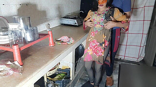 Indian Maid Ass Fucked By House Owner In Kitchen, hindi sex viral video