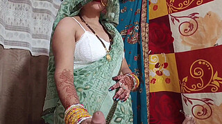 She was going to the wedding, brother-in-law showed his penis and kissed her, watch in clear Hindi audio