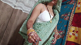 She was going to the wedding, brother-in-law showed his penis and kissed her, watch in clear Hindi audio