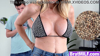 Huge tits stepmommy wanted better pictures to post on social media