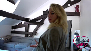 Elisa, 26 years old, sexy real estate agent