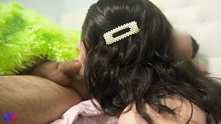 Tired stepfather came in his stepdaughter's mouth and didn't even realize it was her