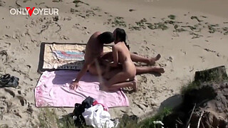 Beach Voyeur. Risky sex on public river coast