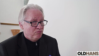 Hot Student Cindy Shine learns German Very Fast