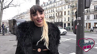 Naomie, a young seducer who loves to seduce