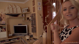 Loosing virginity with your MILF neighbor!