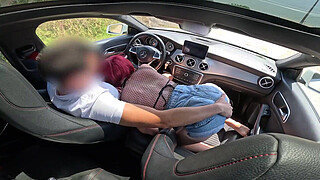 I pick up an unknown girl from a party and she gives me a blowjob until I finish cumming when I take out my penis in the car