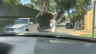 A stranger noticed that I was masturbating in the car and helped me cum