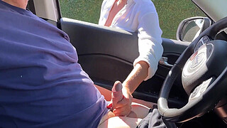 A stranger noticed that I was masturbating in the car and helped me cum