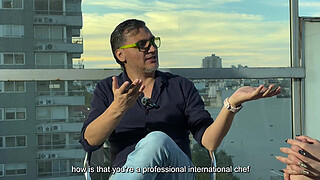 Keila Bassi eats this giant dick between two breads: the argentinian CHORI in Juan Bustos Podcast